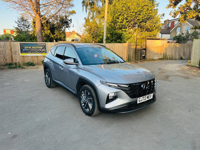2022 Hyundai Tucson 1.6 T-Gdi Mhev Premium Dct Euro 6 (s/s) 5dr in Silver — image 1