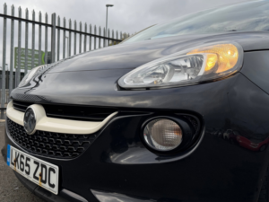 2015 Vauxhall Adam 1.2i Jam Hatchback 3dr Petrol Manual Euro 6 (70 Ps) in Black — image 5