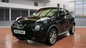 2012 Nissan Juke 1.6 Tekna Euro 5 (s/s) 5dr in Black — image 2