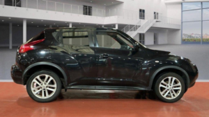 2012 Nissan Juke 1.6 Tekna Euro 5 (s/s) 5dr in Black — image 5