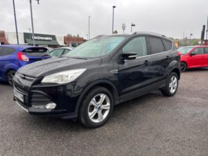 2016 Ford Kuga 2.0 Tdci Zetec 2WD Euro 6 (s/s) 5dr in Black — image 4