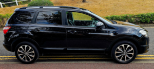 2013 Nissan Qashqai+2 1.6 Dci 360 SUV 5dr Diesel Manual 4WD Euro 5 (s/s) (130 Ps) in Black — image 5