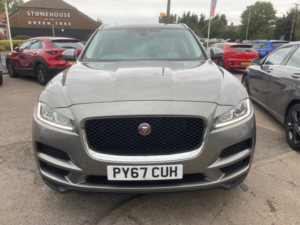 2017 Jaguar F-Pace 2.0 D180 Portfolio SUV 5dr Diesel Auto AWD Euro 6 (s/s) (180 Ps) in Silver — image 2