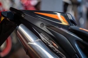 2020 Ktm 890 Duke *r Model - Lovely Example* in White — image 5