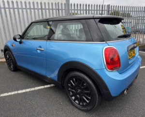 2018 MINI Cooper 1.5 in Blue — image 4