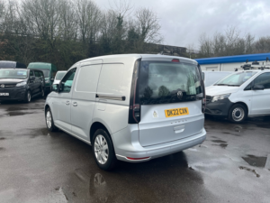 2022 Volkswagen Caddy VW 2.0 Tdi C20 Commerce Pro — image 5