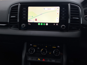2020 Skoda Karoq 1.5 Tsi Act Se L in White — image 5