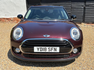 2018 MINI Clubman 2.0 Cooper D Euro 6 (s/s) 6dr in Red — image 3