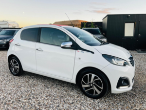 2014 Peugeot 108 1.2 Vti Puretech Allure Top! Euro 5 5dr in White — image 6
