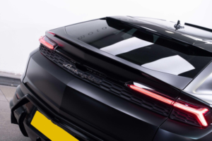 2025 Lamborghini Urus 4.0 V8 Biturbo 25.9kwh Se Auto 4WD Euro 6 5dr in Black — image 6