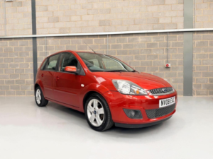 2008 Ford Fiesta 1.4 Zetec Climate 5dr in Red — image 5