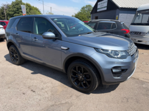 2018 Land Rover Discovery Sport 2.0 Td4 Hse SUV 5dr Diesel Auto 4WD Euro 6 (s/s) (180 Ps) in Blue — image 3