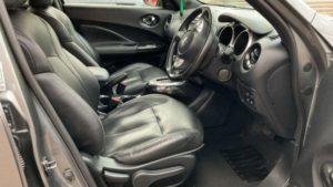 2015 Nissan Juke 1.6 Tekna Xtron Euro 5 5dr in Grey — image 2