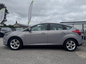 2011 Ford Focus 1.6 Zetec in Silver — image 2