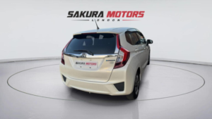 2014 Honda Jazz 1.5 H I-Mmd Crosstar Ex Ecvt Euro 6 (s/s) 5dr in Other — image 5