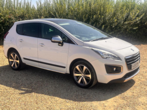 2016 Peugeot 3008 1.6 Bluehdi Allure Euro 6 (s/s) 5dr in White — image 4