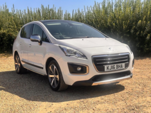 2016 Peugeot 3008 1.6 Bluehdi Allure Euro 6 (s/s) 5dr in White — image 6