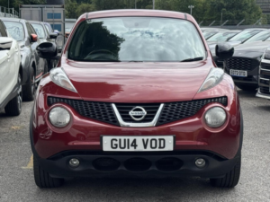 2014 Nissan Juke 1.6 N-Tec CVT Euro 5 5dr in Red — image 3