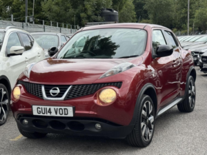 2014 Nissan Juke 1.6 N-Tec CVT Euro 5 5dr in Red — image 4