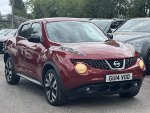 2014 Nissan Juke 1.6 N-Tec CVT Euro 5 5dr in Red — image 6