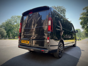 2016 Vauxhall Vivaro 1.6 Cdti 2900 Biturbo Ecoflex Sportive 6 Seater in Black — image 6