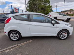 2012 Ford Fiesta 1.3 Edge in White — image 6