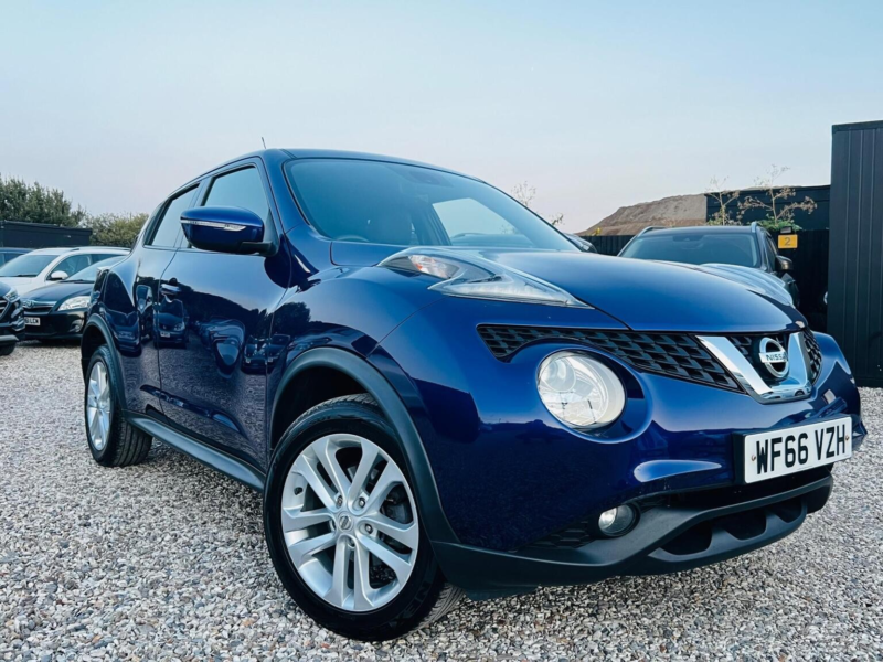 2016 Nissan Juke 1.2 Dig-T N-Connecta Euro 6 (s/s) 5dr in Blue — image 1