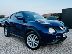 2016 Nissan Juke 1.2 Dig-T N-Connecta Euro 6 (s/s) 5dr in Blue — image 4