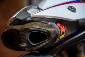 2008 BMW Hp2 Sport *full Akrapovic Exhaust System - Bst Carbon Wheels* in White — image 4