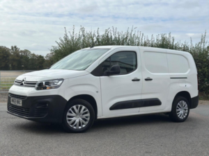 2020 Citroen Berlingo 1.5 Bluehdi 950 Enterprise Xl Lwb Euro 6 (s/s) 6dr in White — image 4