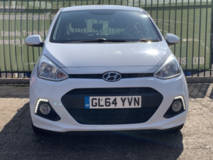 2015 Hyundai I10 1.0 Premium in White — image 2