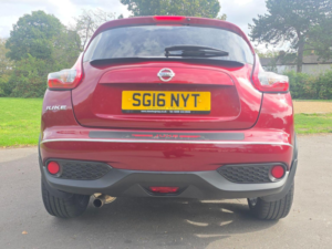 2016 Nissan Juke 1.2 Dig-T Tekna Euro 6 (s/s) 5dr in Red — image 6