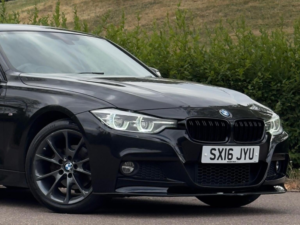 2016 BMW 3 Series 2.0 320i M Sport Xdrive Euro 6 (s/s) 4dr in Black — image 3