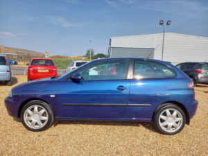 2005 SEAT Ibiza 1.9 Tdi Sport 3dr in Blue — image 4
