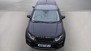 2018 Land Rover Range Rover Evoque Ed4 Se Tech in Black — image 5