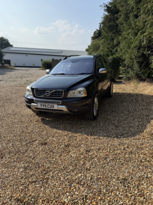 2011 Volvo Xc90 2.4 D5 Executive in Blue — image 6