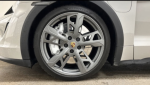 2022 Porsche Taycan Performance Plus 93.4kwh Turbo Cross Turismo 5dr Electric Auto 4WD (11kw Charger) (680 Ps) in Grey — image 5