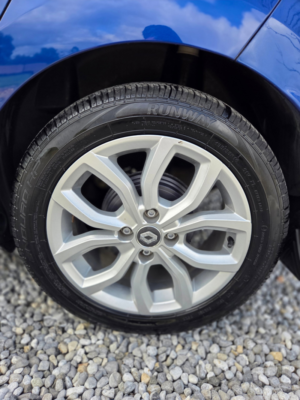 2017 Renault Clio 1.5 Dci Dynamique Nav Hatchback 5dr Diesel Manual Euro 6 (s/s) (90 Ps) in Blue — image 4