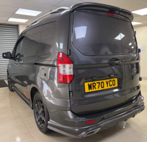 2020 Ford Transit Courier 1.0 Ecoboost Limited Panel Van 5dr Petrol Manual L1 Euro 6 (100 Ps) in Grey — image 3
