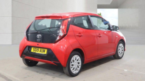 2019 Toyota Aygo 1.0 Vvt-I X-Play Euro 6 5dr in Red — image 6