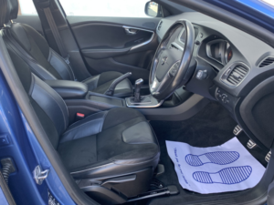 2017 Volvo V40 2.0 D4 R-Design Nav Pus 5-Door in Blue — image 5