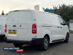 2023 Vauxhall Vivaro 1.5 Vivaro Prime 1.5td 100 M6 S/s L2h1 2900 Panel Van in White — image 5
