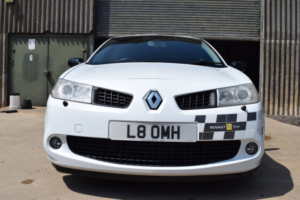 2008 Renault Megane 2.0 T Team F1 Team R26 in White — image 4