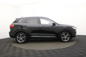 2023 MG MG Hs 1.5 T-Gdi Exclusive SUV 5dr Petrol Manual Euro 6 (s/s) (162 Ps) in Black — image 2