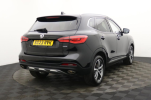 2023 MG MG Hs 1.5 T-Gdi Exclusive SUV 5dr Petrol Manual Euro 6 (s/s) (162 Ps) in Black — image 5
