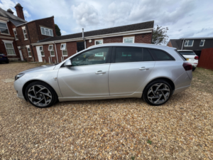 2016 Vauxhall Insignia 2.0 Cdti Sri Vx Line Nav Sports Tourer 5dr Diesel Manual Euro 6 (s/s) (170 Ps) in Silver — image 6