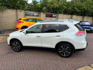2015 Nissan X-Trail 1.6 Dci N-Tec Euro 5 (s/s) 5dr in White — image 6