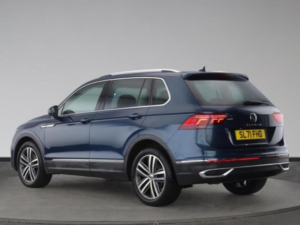 2021 Volkswagen Tiguan 1.5 Tsi Elegance DSG Euro 6 (s/s) 5dr in Blue — image 6