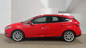 2015 Ford Focus 1.0t Ecoboost Titanium X Hatchback 5dr Petrol Manual Euro 6 (s/s) (125 Ps) in Red — image 2