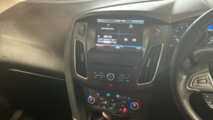 2015 Ford Focus 1.0t Ecoboost Titanium X Hatchback 5dr Petrol Manual Euro 6 (s/s) (125 Ps) in Red — image 6